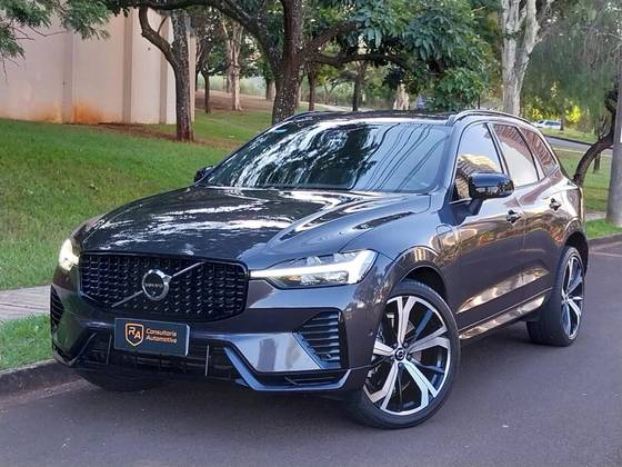 VOLVO XC60 2.0 T8 RECHARGE ULTIMATE DARK AWD GEARTRONIC VOLVO XC60 2.0 T8 RECHARGE ULTIMATE DARK AWD GEARTRONIC